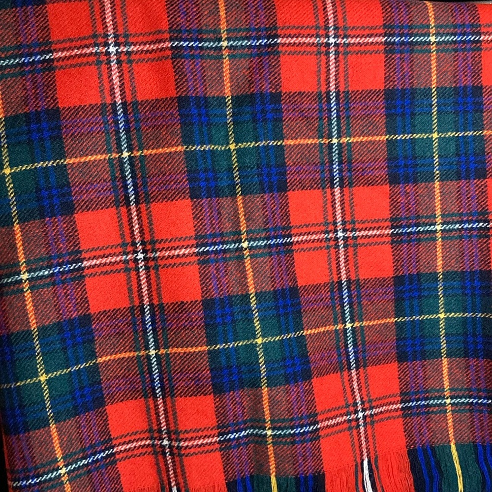 58 x 61 vintage red plaid wool fabric. With lil extra pieces. 410